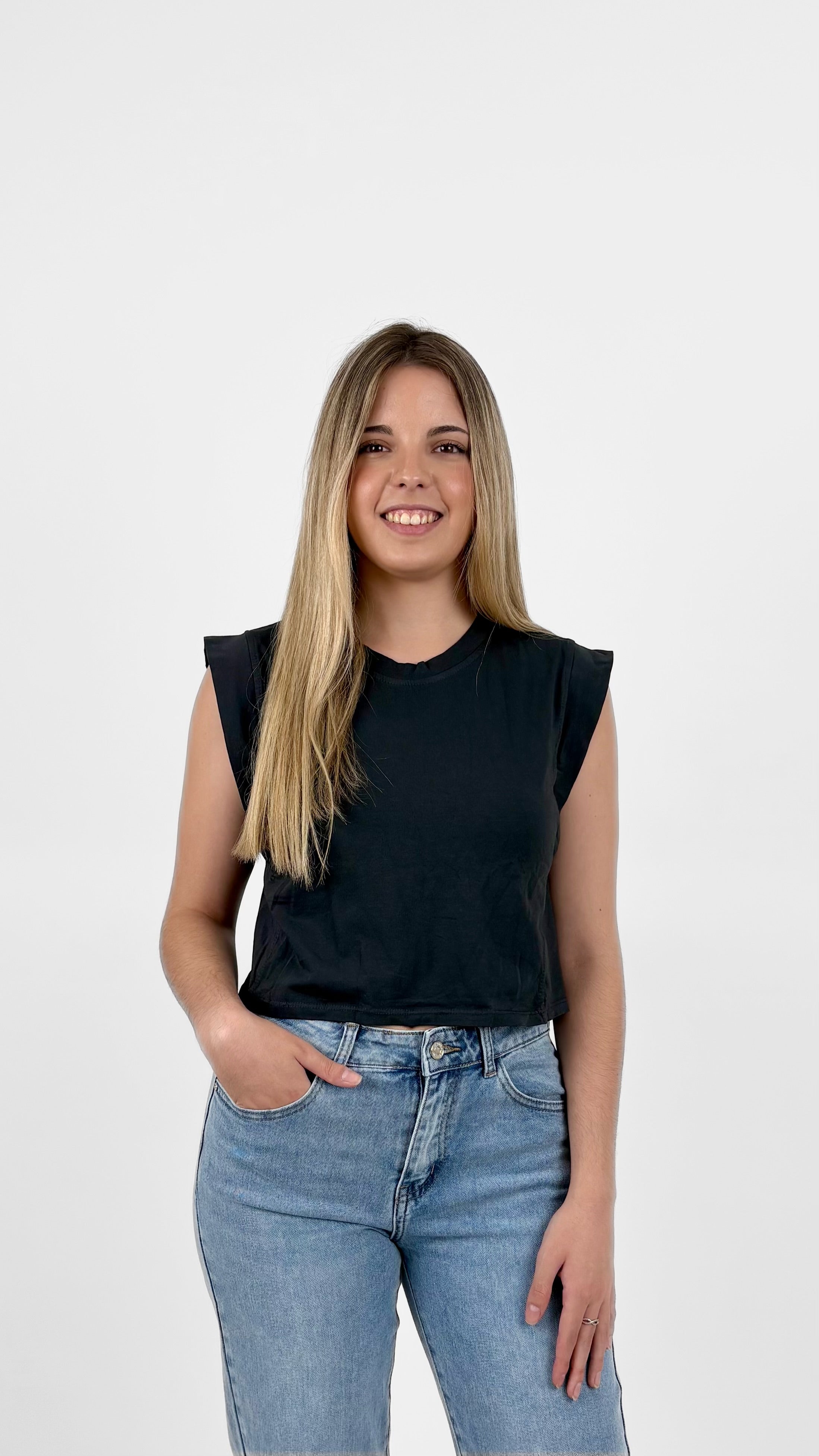 Top crop básico negro